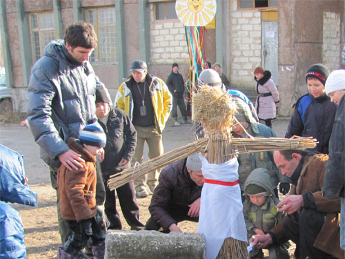 Празднование Масленицы в поселке Железнодорожное