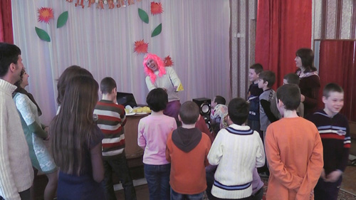 Юмористическое представление в детском доме №2 города Севастополя