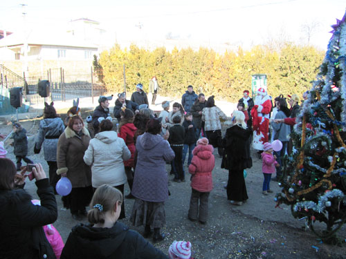 Новогоднее представление в поселке Железнодорожное, 1 января 2013 года